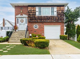 158 Ormonde Blvd, Valley Stream, NY 11580