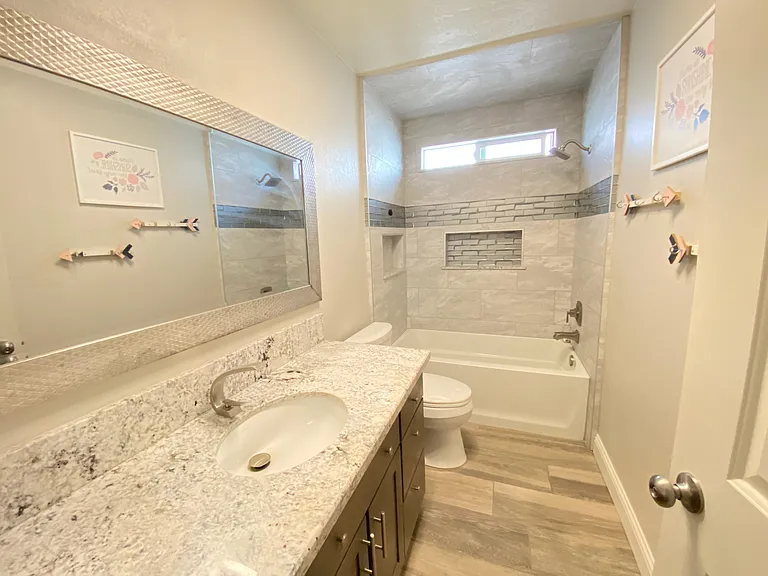 4319 Stride Way — Photo 9