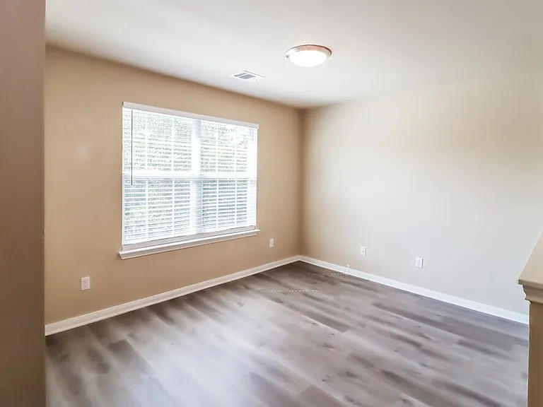 175 Meadowlark Ln — Photo 9