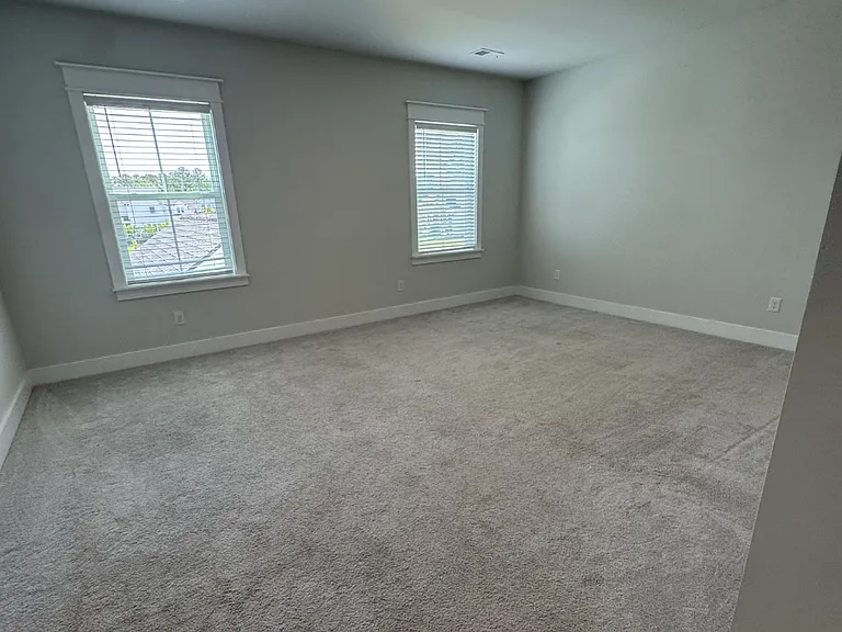 4030 Maidstone Dr — Photo 20