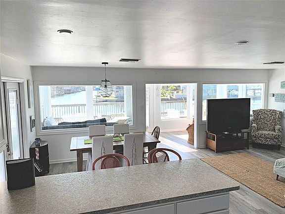 5th image of 4313 Karankawa Way