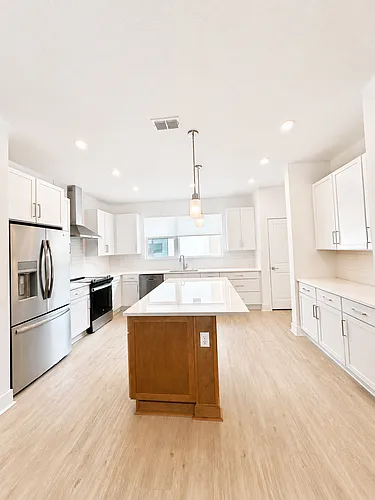 2506 W Cleveland St #17 Photo 1