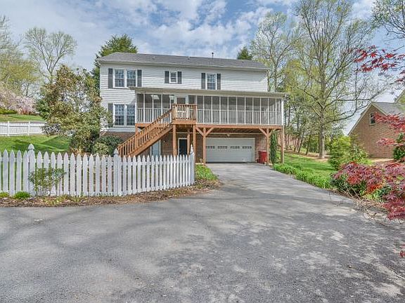 2nd image of 3400 Bondwood Cir
