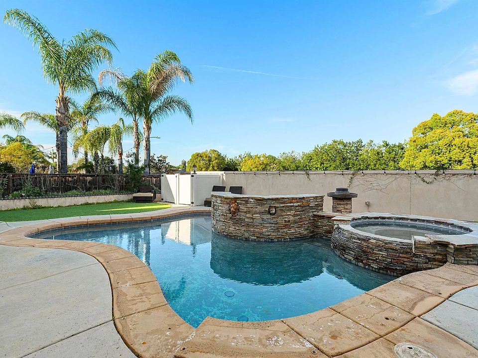 1st image of 24248 Golden Mist Dr