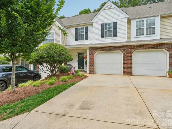 8406 Southgate Commons Dr, Charlotte, NC 28277