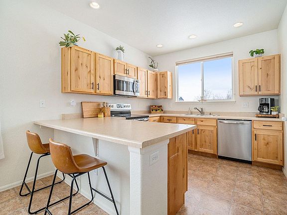 5th image of 2137 Day Spring Dr