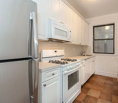 Rented by Rachel Realty | media 20