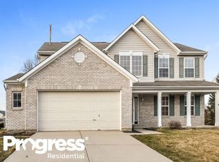 5904 Sandalwood Dr, Carmel, IN