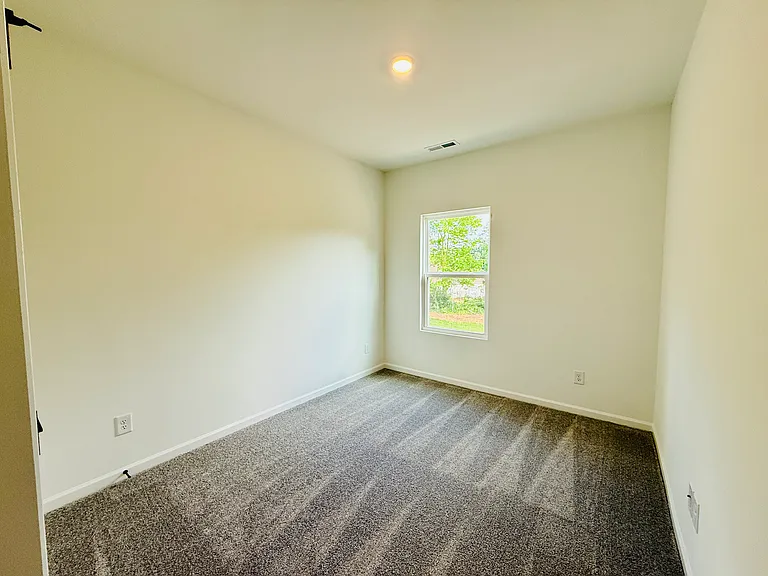 1736 Blanche St — Photo 12