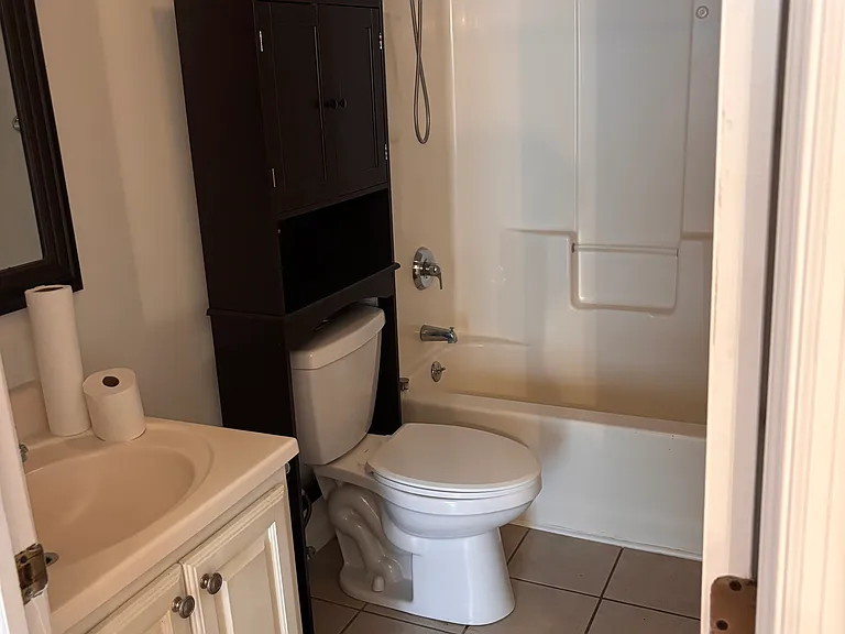 3 Prospect St #1 — Photo 3