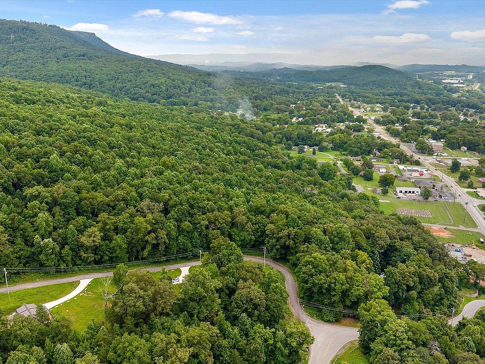 1st image of 240 Timber Ridge Dr