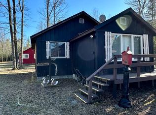 9845 Empire Dr, Kabetogama, MN 56669