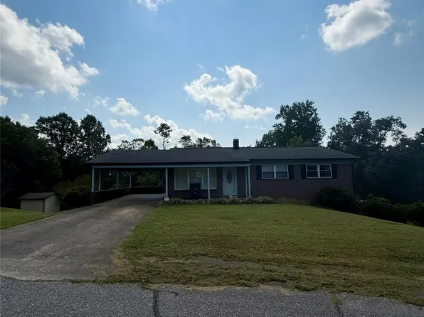 815 Tron Ave NW, Valdese, NC 28690