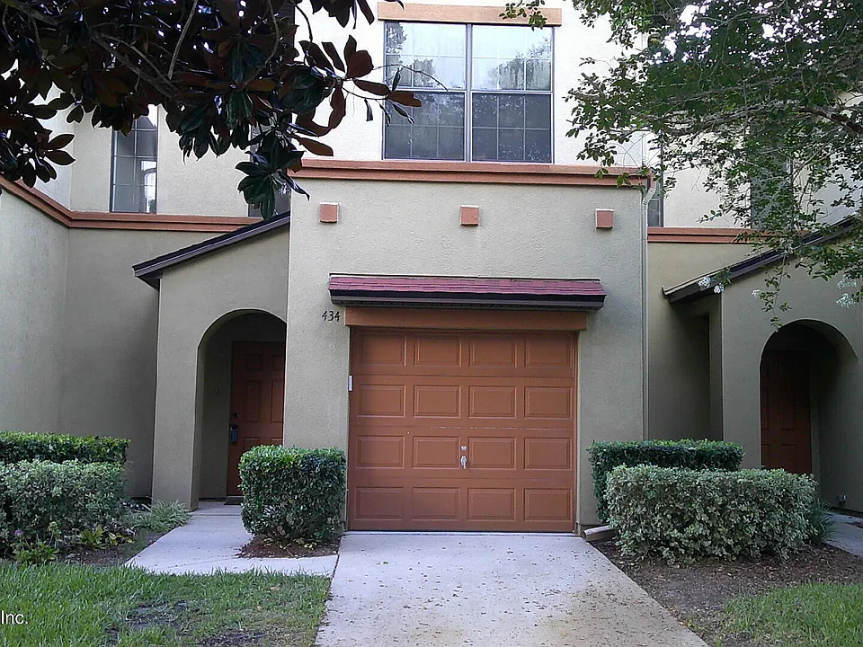 434 Honeycomb Way