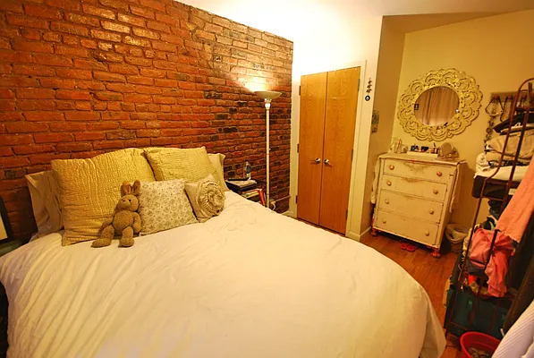 Rented by Vanderborgh Realty  | media 17