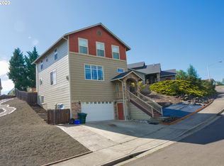 1314 NW Cedar Ridge Ct, Roseburg, OR 97471
