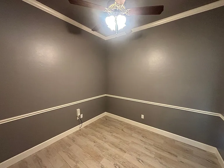 6608 Bentley Dr — Photo 12