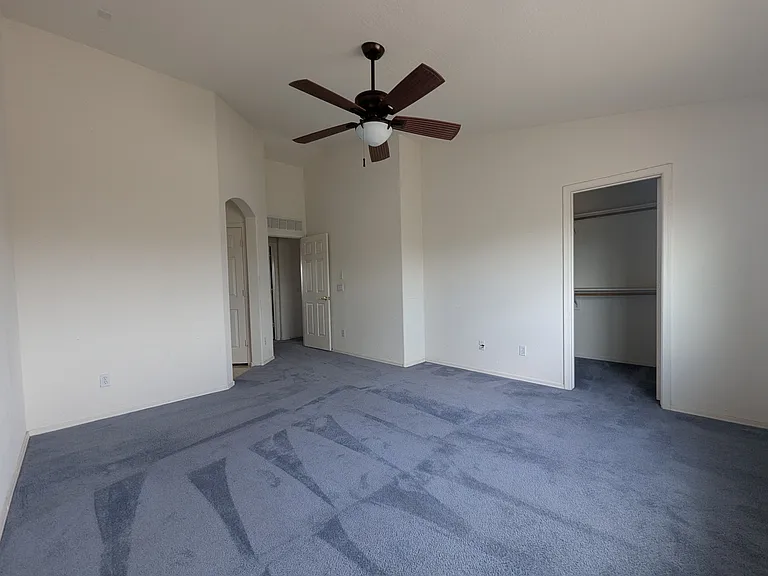 41 S 229th Dr — Photo 10