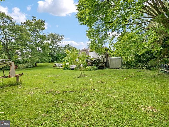 4th image of 8555 Kim Marie Ct