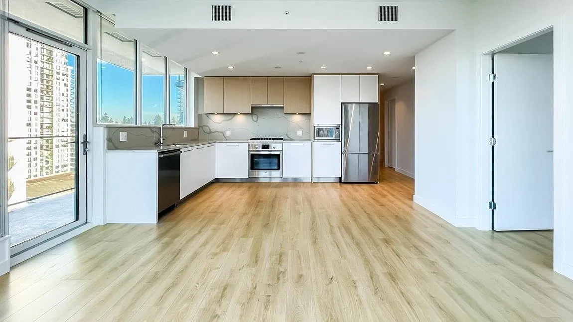 2 bed, 900 sqft, $2,900 — Photo 3