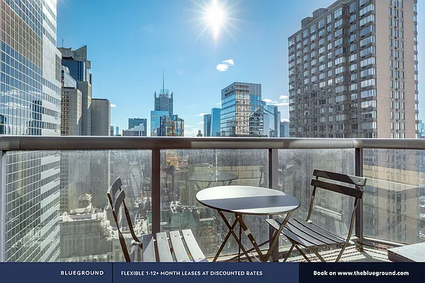 Rented by The Blueground | media 6