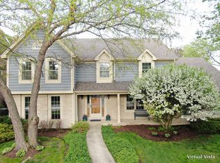 345 Oakwood Ct, Wheaton, IL