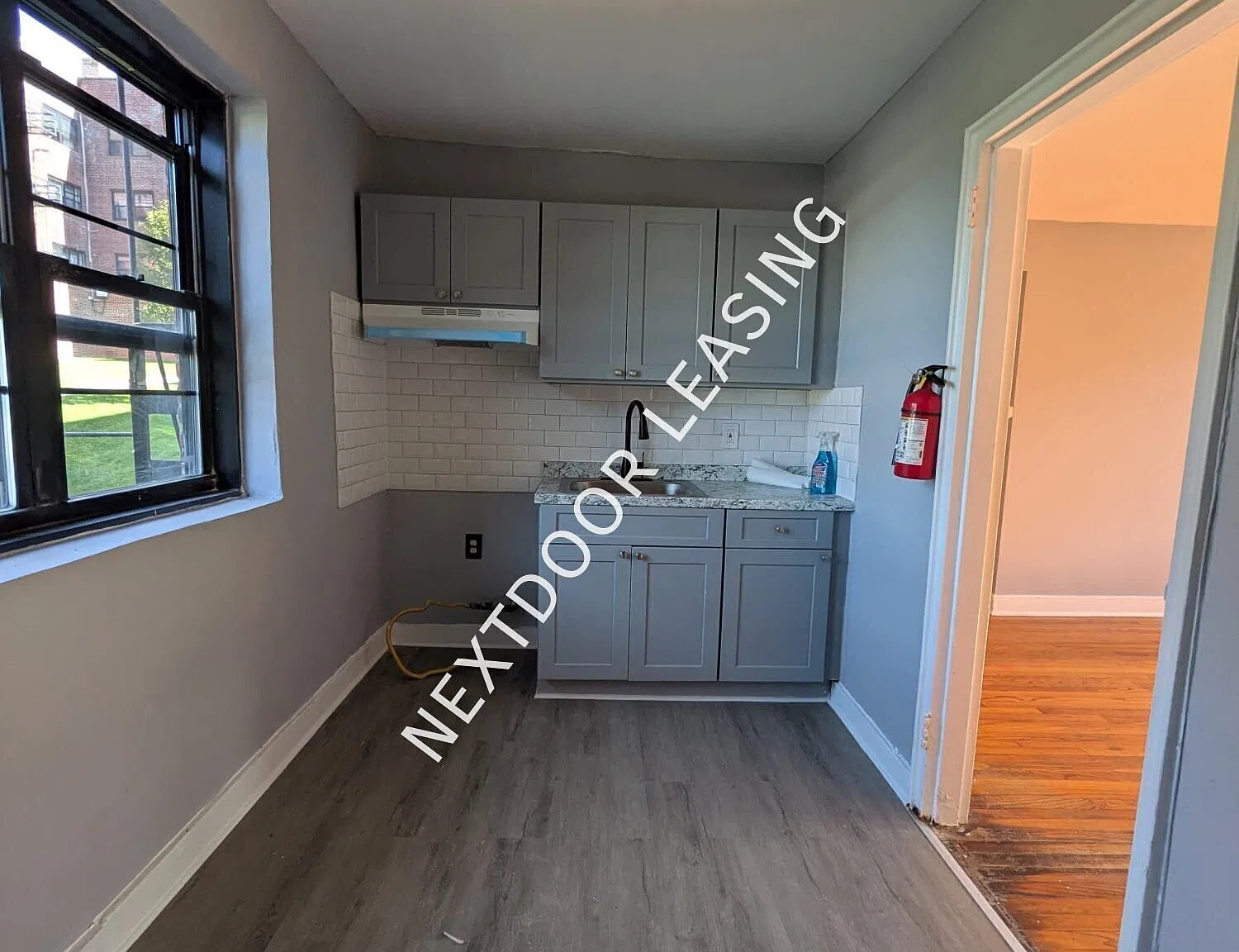 75 Belgrove Dr — Photo 2