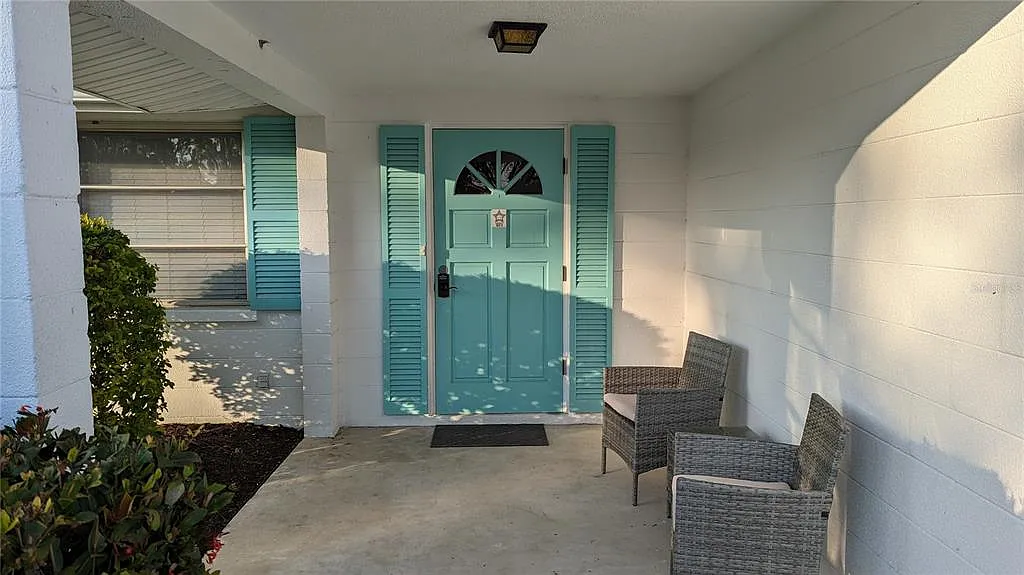 2 bed, 2.0 bath, 1032 sqft, $4,500 — Photo 3