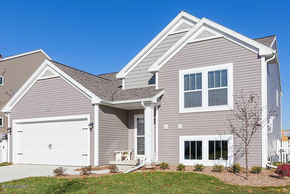 1st image of 320 Wagon Wheel Ct NE