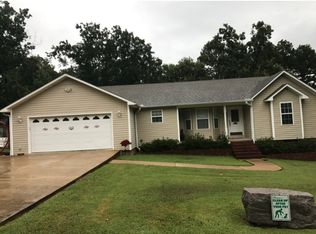 325 College Heights Dr, Batesville, AR 72501