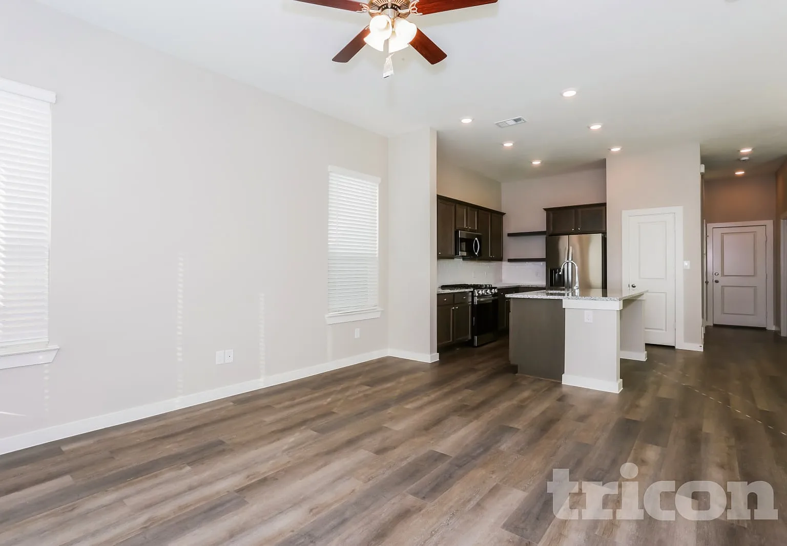 714 Lacewing Drive Arlington TX — Photo 4