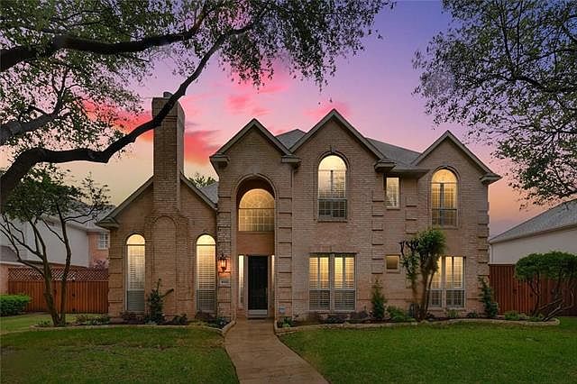 2nd image of 4552 Tuscany Dr