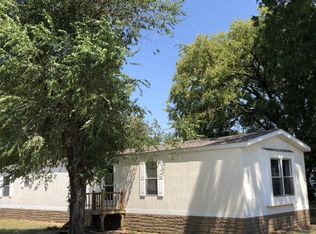 310 NW 3rd St, Lexington, OK 73051