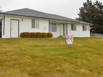 60 Pheasant Haven Rd, Selah, WA, 98942