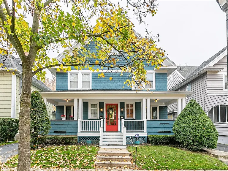 36 Ericsson St — Photo 1