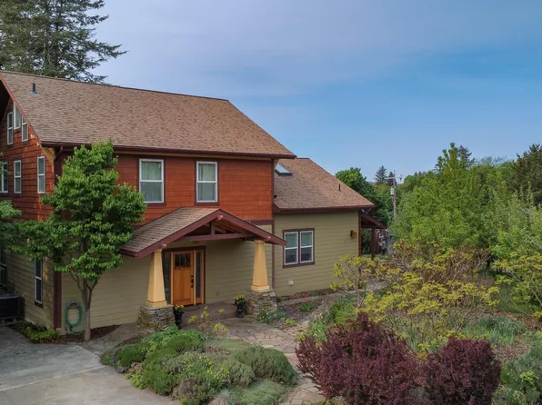 325 NW True St, Pullman, WA 99163