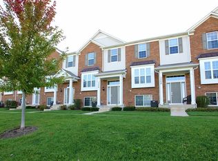 3206 Neubauer Cir, Lindenhurst, IL 60046