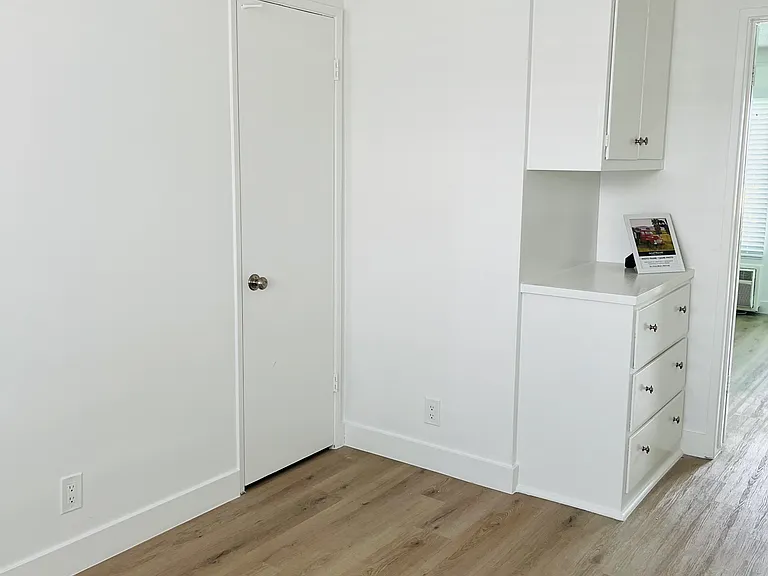 10341 Zelzah Ave #2 — Photo 17