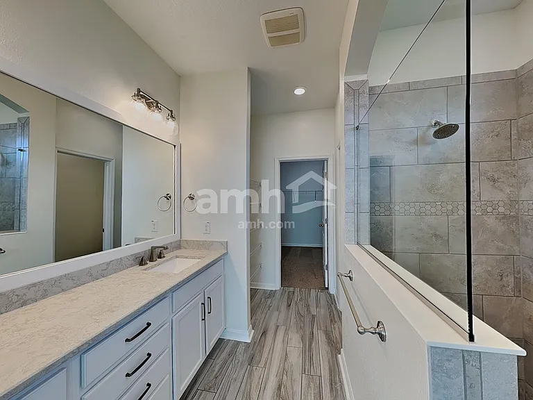 6117 Voyagers Pl — Photo 8