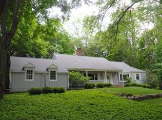 11 Stone Fence Rd, Bernardsville, NJ 07924