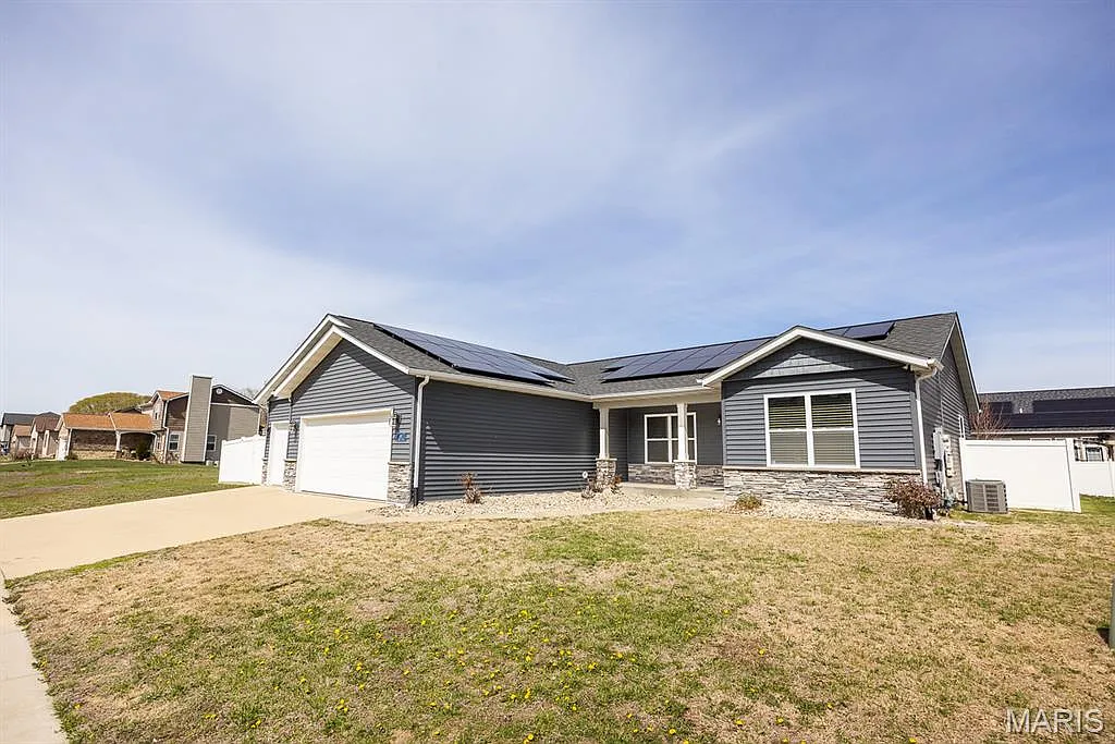 Building Photo - 407 Sammy Ln