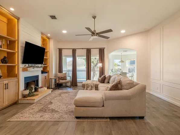 164 Johnnys Way, Kyle, TX 78640