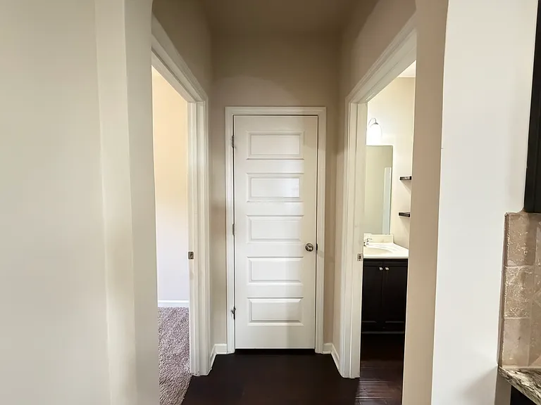 209 Emporia Loop — Photo 6