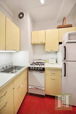 Sold by Halstead Real Estate | media 10