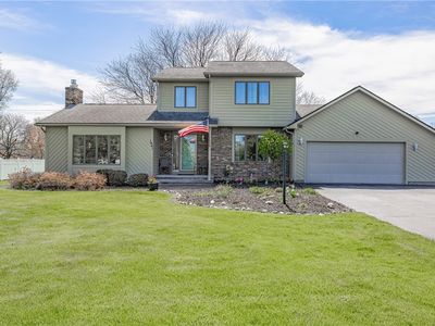 1641 Woodard Rd, Webster, NY, 14580