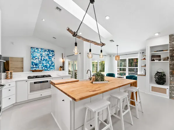 15914 79th Terrace N, Palm Beach Gardens, FL 33418