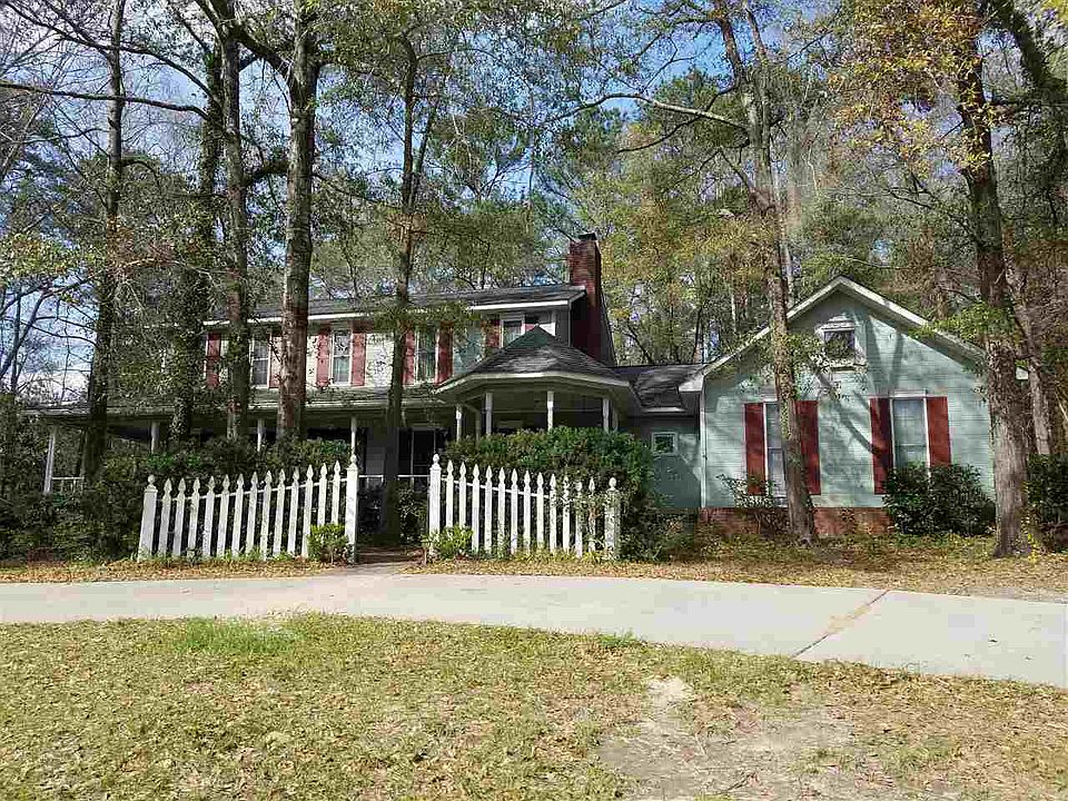 2nd image of 1403 E Roy Parker Rd