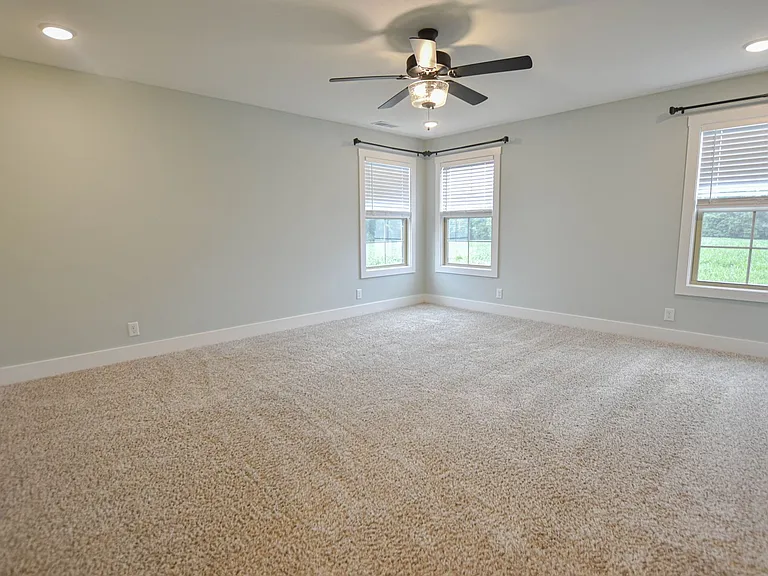 3275 Haymeadow Ln — Photo 13