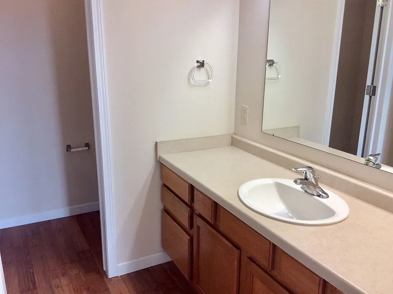 2220 1st St W #203 — Photo 9