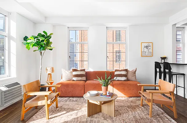 Sold by Compass | media 23